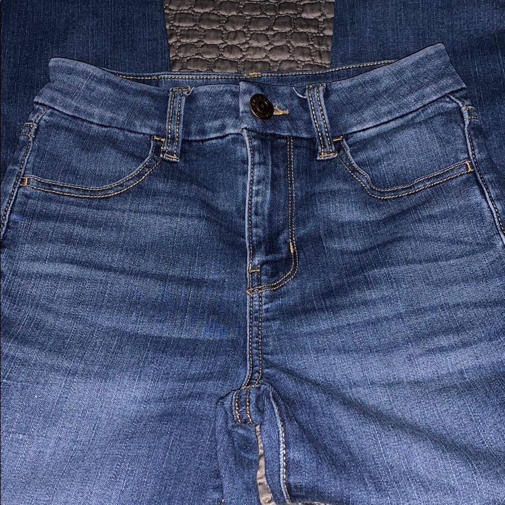 american eagle high waisted jeans